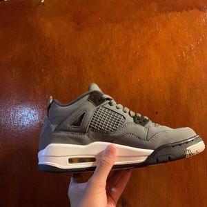 Jordan 4 cool grey size 6y used